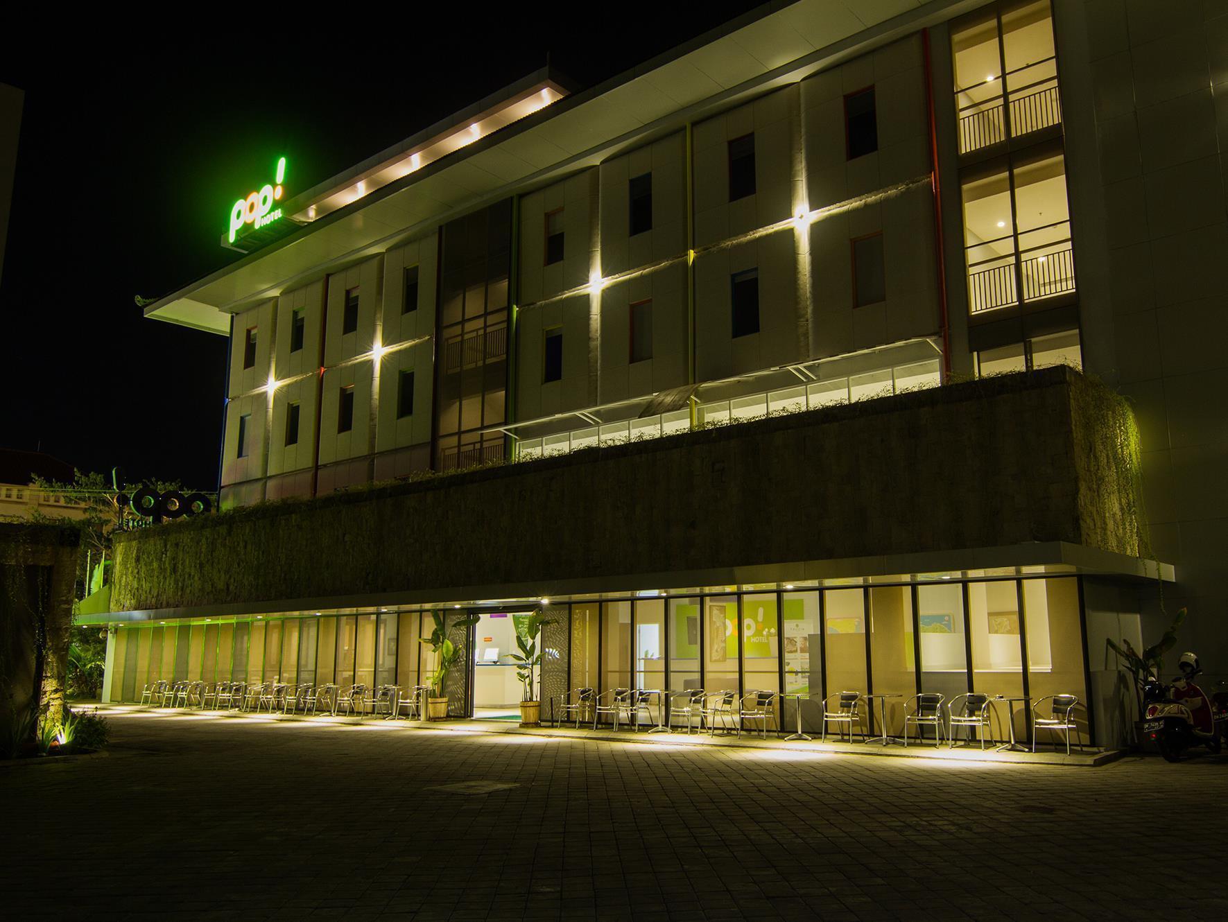 Urban Styles Hitz Kuta Hotel Kuta  Exterior photo
