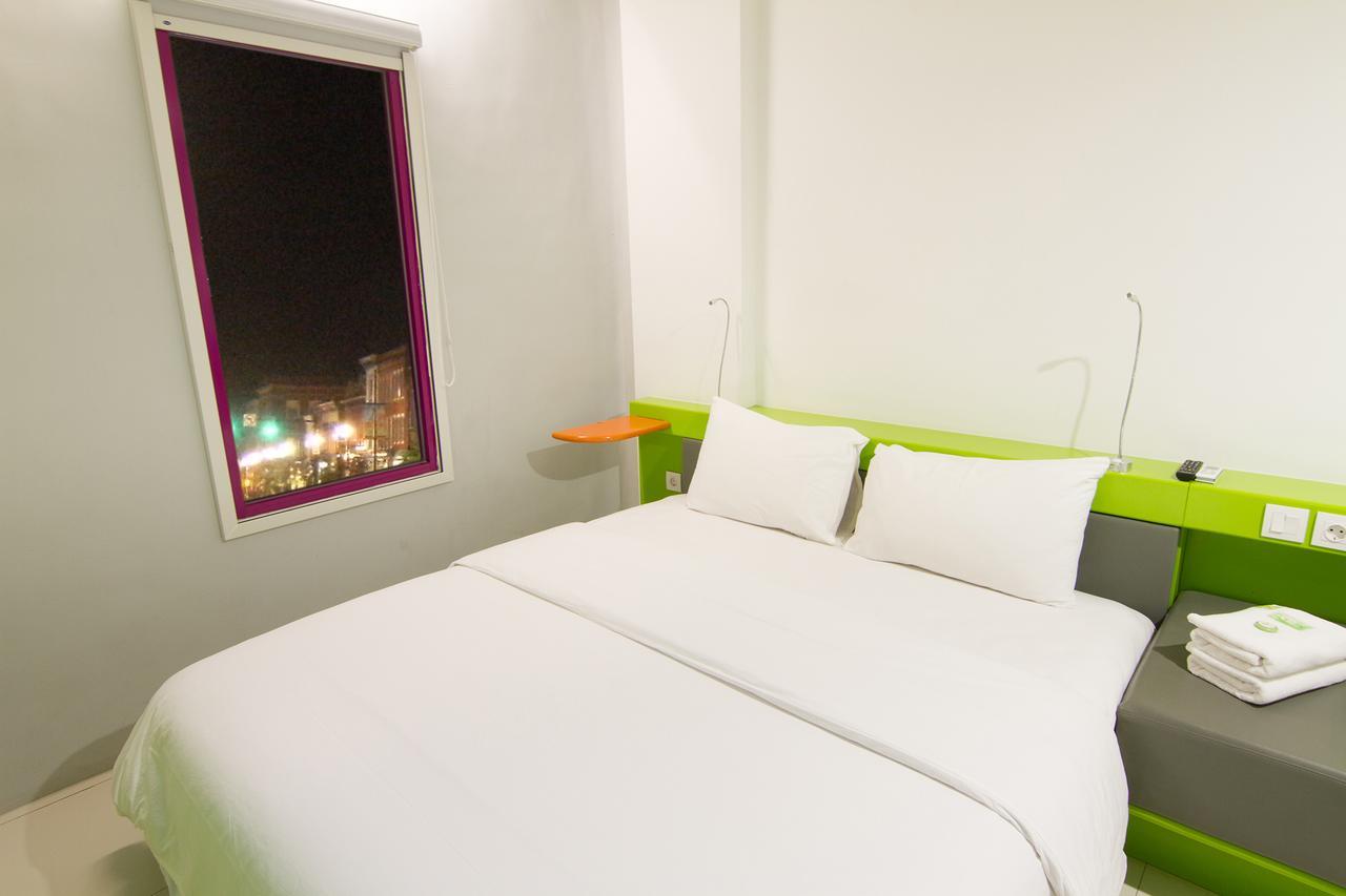 Urban Styles Hitz Kuta Hotel Kuta  Exterior photo