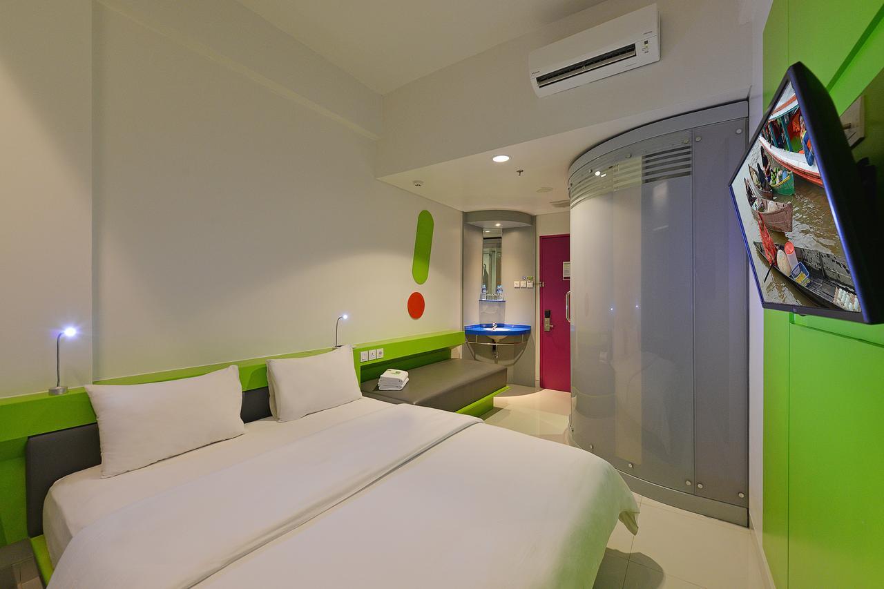 Urban Styles Hitz Kuta Hotel Kuta  Exterior photo