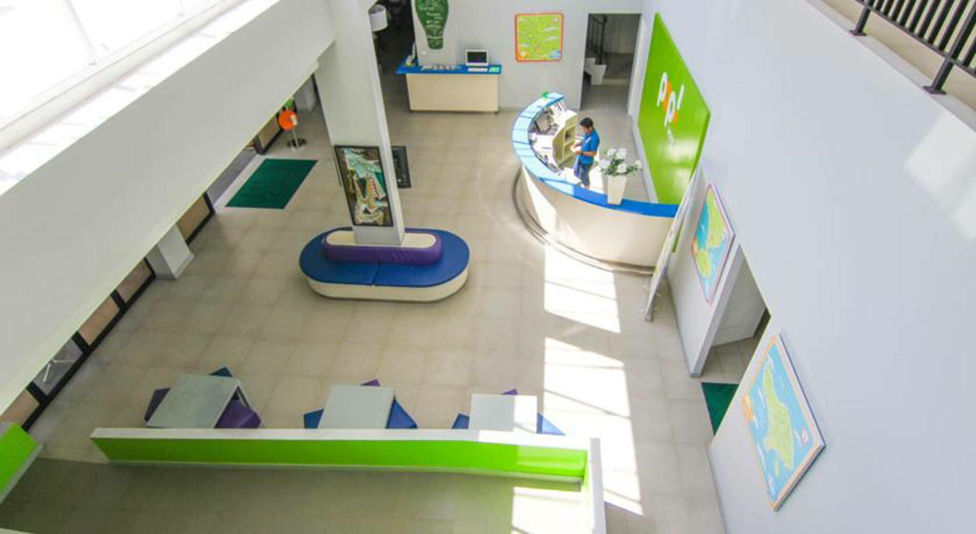 Urban Styles Hitz Kuta Hotel Kuta  Exterior photo